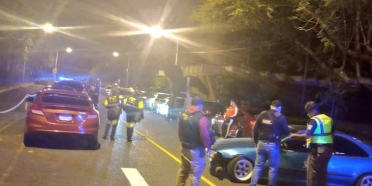 Policía Nacional Civil intensifica operativos para frenar carreras clandestinas en la ciudad