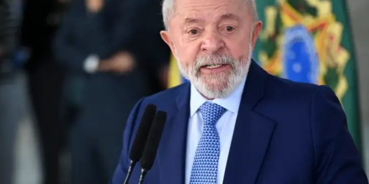 Popularidad de Lula cae a niveles inéditos