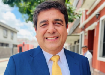 Por esta razón Carlos Pineda renunció a CAMBIO