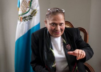Porras mantiene silencio sobre participación en reunión con el presidente