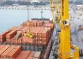 Portuaria Quetzal enfrenta problemas para mover contenedores ante falta de grúas