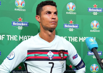 Portugal comienza la defensa del tí­tulo europeo ganando y con un Cristiano Ronaldo de récord