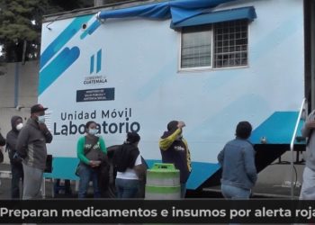 Preparan medicamentos e insumos por alerta roja
