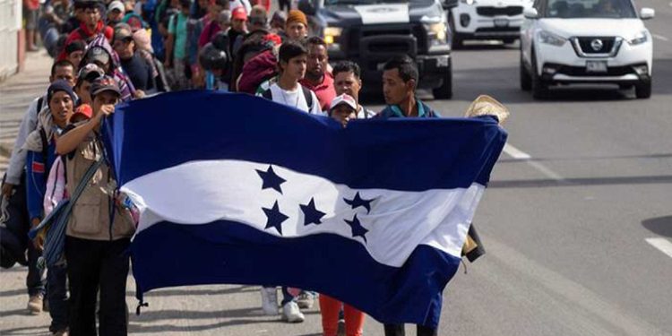 Preparan refugios para migrantes hondureños