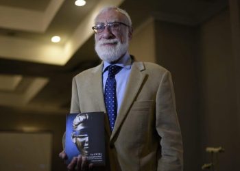 Presentan libroÂ â€œLa CICIG, Â¿Experimento o conspiraciónâ€, del escritor Carlos Sabino