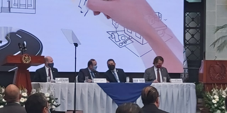 Presentación de resultados por la Comisión Presidencial Contra la Corrupción