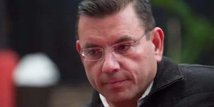 Presentan ante la Corte de Constitucionalidad un recurso contra la inscripción de Manuel Baldizón