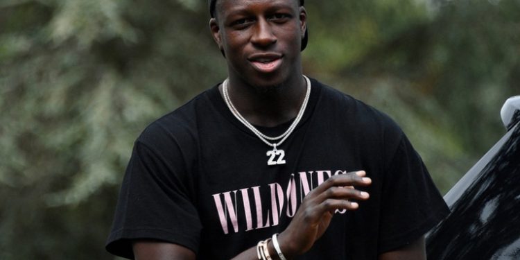 Presentan el séptimo cargo por violación contra Benjamin Mendy del Manchester City