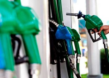 Presentan iniciativa para exonerar impuesto al combustible