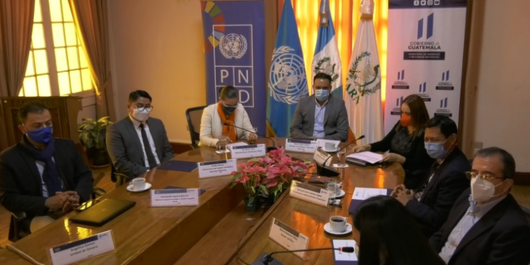 Presentan protocolo para evitar acoso sexual en Ministerio de Ambiente