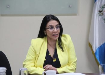 Presidenta del Congreso, Shirley Rivera es reelecta para el cargo por otro año mas
