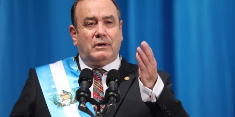 Presidente afirma que no habrá restricciones para Semana Santa