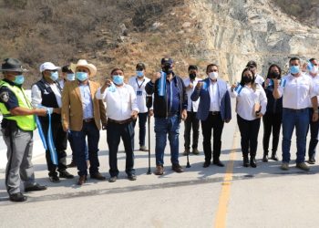 Presidente Alejandro Giammattei inaugura puente El Motagua