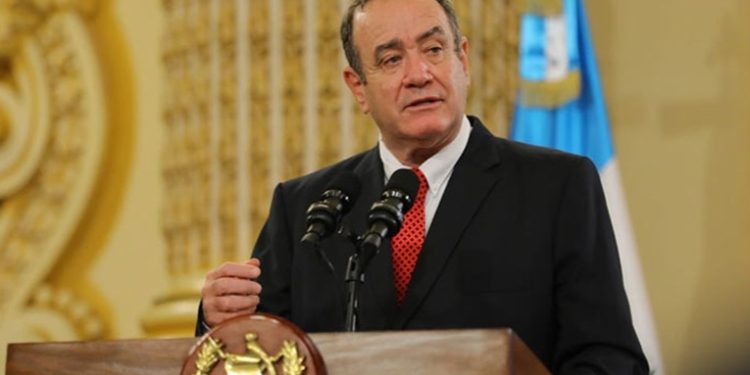 Presidente Alejandro Giammattei no asistirá a la Cumbre de Las Américas a realizarse en Estados Unidos