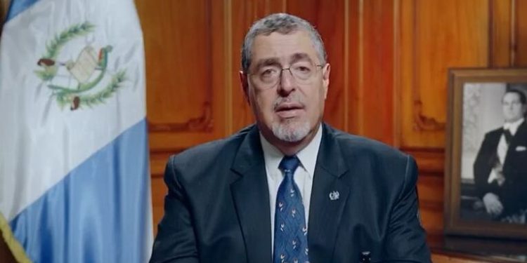 Presidente Arévalo anuncia medidas para remover a la Fiscal General Consuelo Porras en mensaje nacional