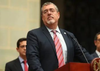 Presidente Arévalo emite disculpa pública por muerte de Claudina Isabel Velázquez Paiz