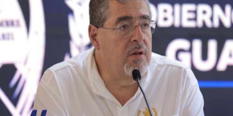 Presidente Arévalo ha sostenido reuniones con alcaldes de 17 departamentos para discutir obras prioritarias