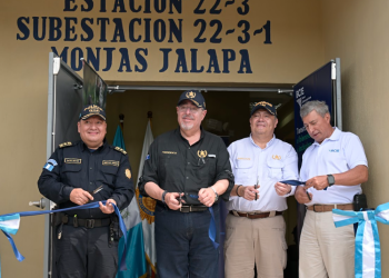 Presidente Arévalo inaugura varias obras en el interior del país
