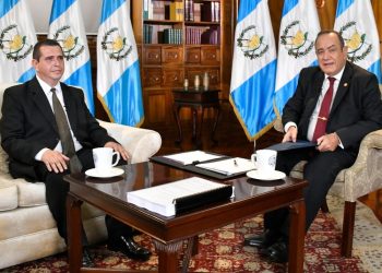 Presidente concluye con entrevistas a candidatos a Fiscal General