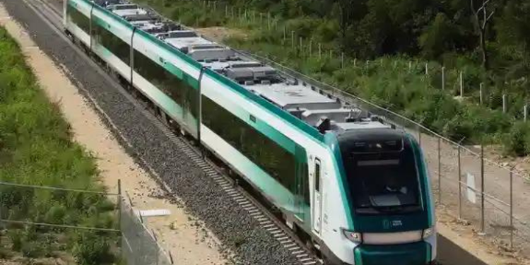Presidente de México inaugura el segundo tramo del Tren Maya