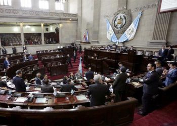 Presidente del Congreso no tolerará injerencia de Estados Unidos