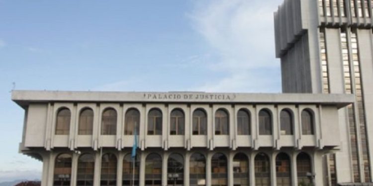 Presidente del Organismo Judicial informa sobre reducción de mora judicial con nuevas sedes