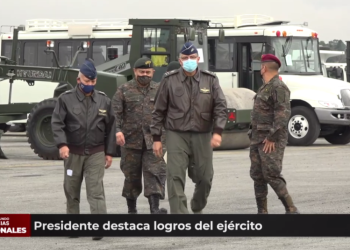 Presidente destaca logros del ejército