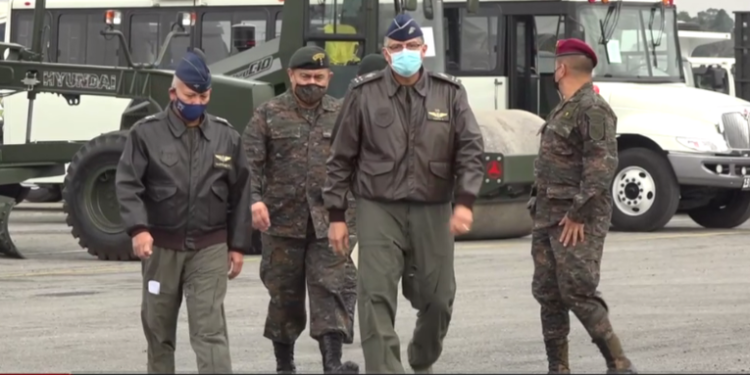 Presidente destaca logros del ejército