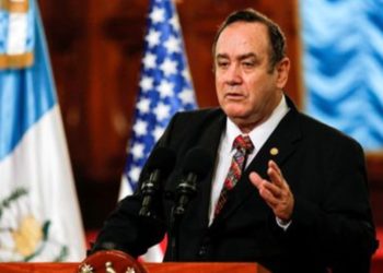Presidente Giammattei afirma que el precio de los combustibles incrementará
