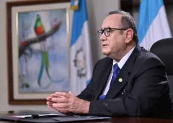 Presidente Giammattei confirma reinicio de proceso de transición presidencial