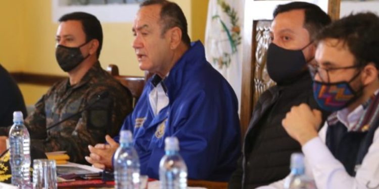 Presidente Giammattei encabeza mesa de diálogo entre Nahualá y Santa Catarina Ixtahuacán