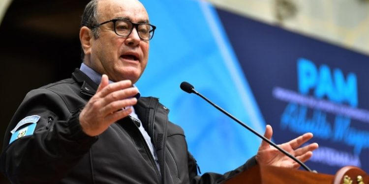 Presidente Giammattei hace un llamado a los ciudadanos a asistir a las urnas