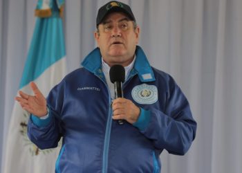 Presidente Giammattei inicia gira al interior de la República