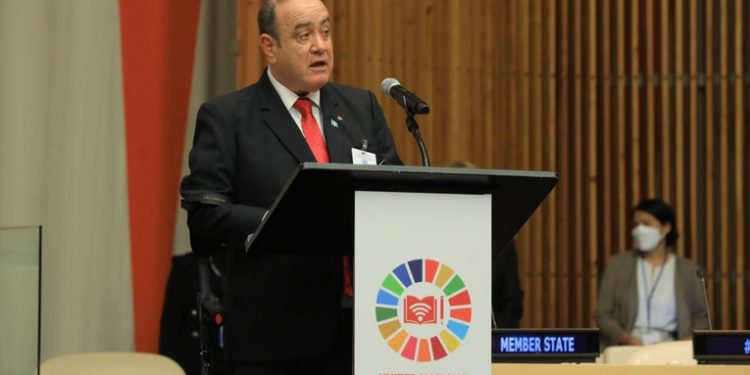 Presidente Giammattei participó en la Cumbre sobre la Transformación de la Educación 2022