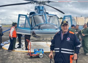 Presidente Giammattei visita zonas afectadas por ciclón tropical julia