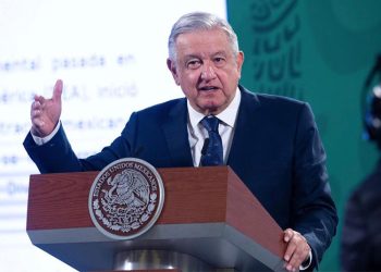 Presidente mexicano señala a la DEA de fabricar delitos contra un ex ministro