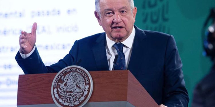 Presidente mexicano señala a la DEA de fabricar delitos contra un ex ministro