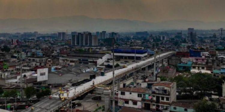 Presupuesto 2025 incluye fondos para estudios iniciales del metro, confirma ministro Menkos