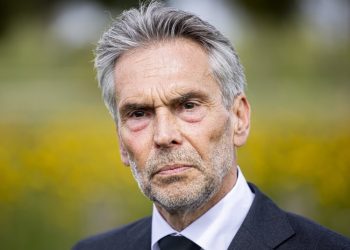 Primer ministro neerlandés dice que está avergonzado de los disturbios antisemitas