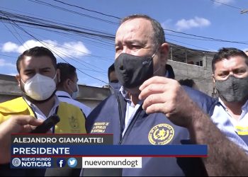Primeras vacunas serán únicamente para personal de salud