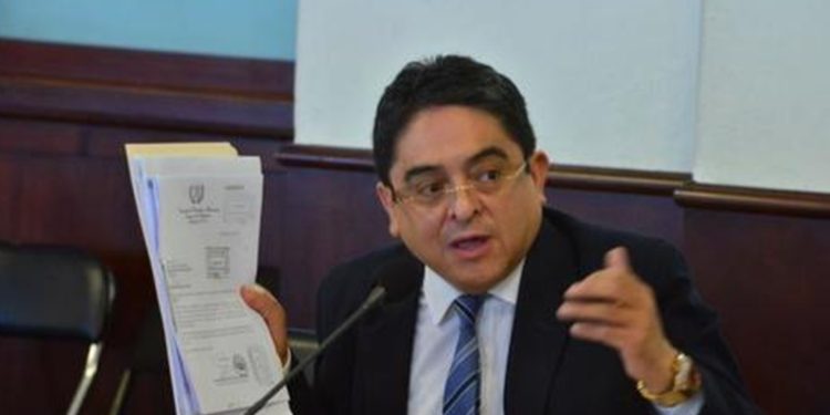 Procurador de los Derechos Humanos Jordán Rodas entrega informe de gestión a comisión legislativa del ramo