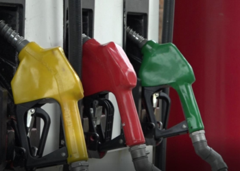 Publican nuevos precios de combustibles para primera semana de marzo