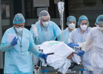 'Punto crí­tico de la pandemia': la OMS advierte que los casos de Covid están 'creciendo exponencialmente' a nivel mundial