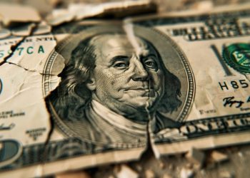 Putin: Las autoridades estadounidenses de hoy rompen el instrumento de su grandeza, el dólar