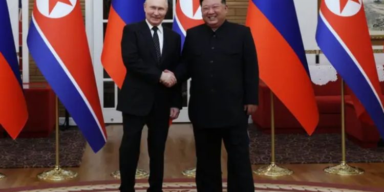 Putin y Kim acuerdan ayuda mutua inmediata en caso de guerra