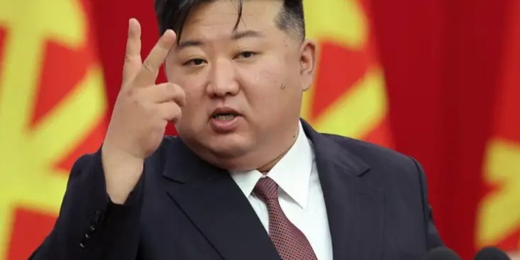 Pyongyang declara una estrategia más fuerte contra EE.UU.