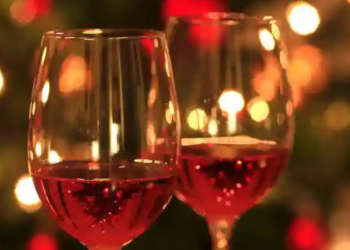 ¿Qué causa la resaca? Y cómo superarla