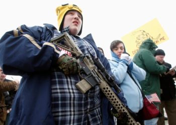 Â¿Qué se necesita en EEUU para comprar un arma de fuego?