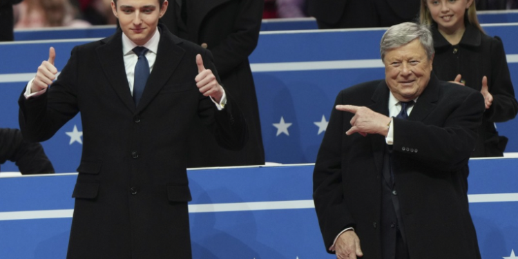 Qué se sabe de Barron, el hijo menor de Trump al que le atribuyó parte de su victoria