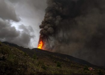 Â¿Qué se sabe de la nube de azufre del volcán de La Palma? Â¿Hasta dónde llegará?